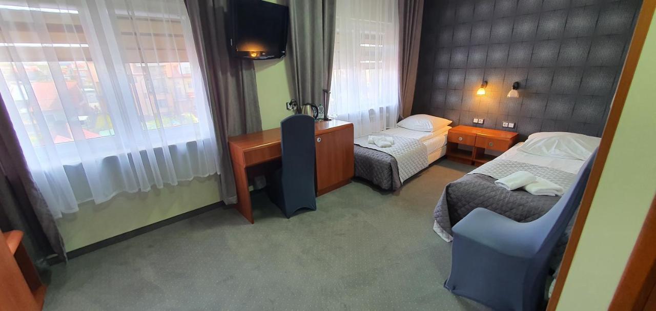 Hotel Bursztynowy Jozefow na Wisla Exterior foto
