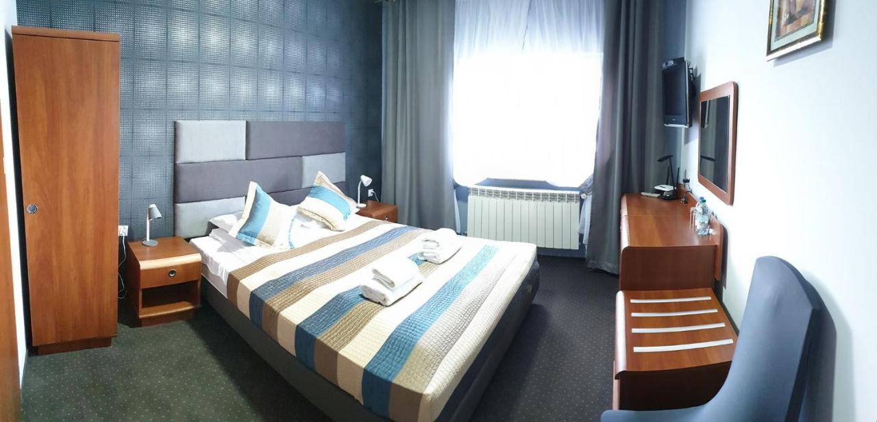 Hotel Bursztynowy Jozefow na Wisla Exterior foto